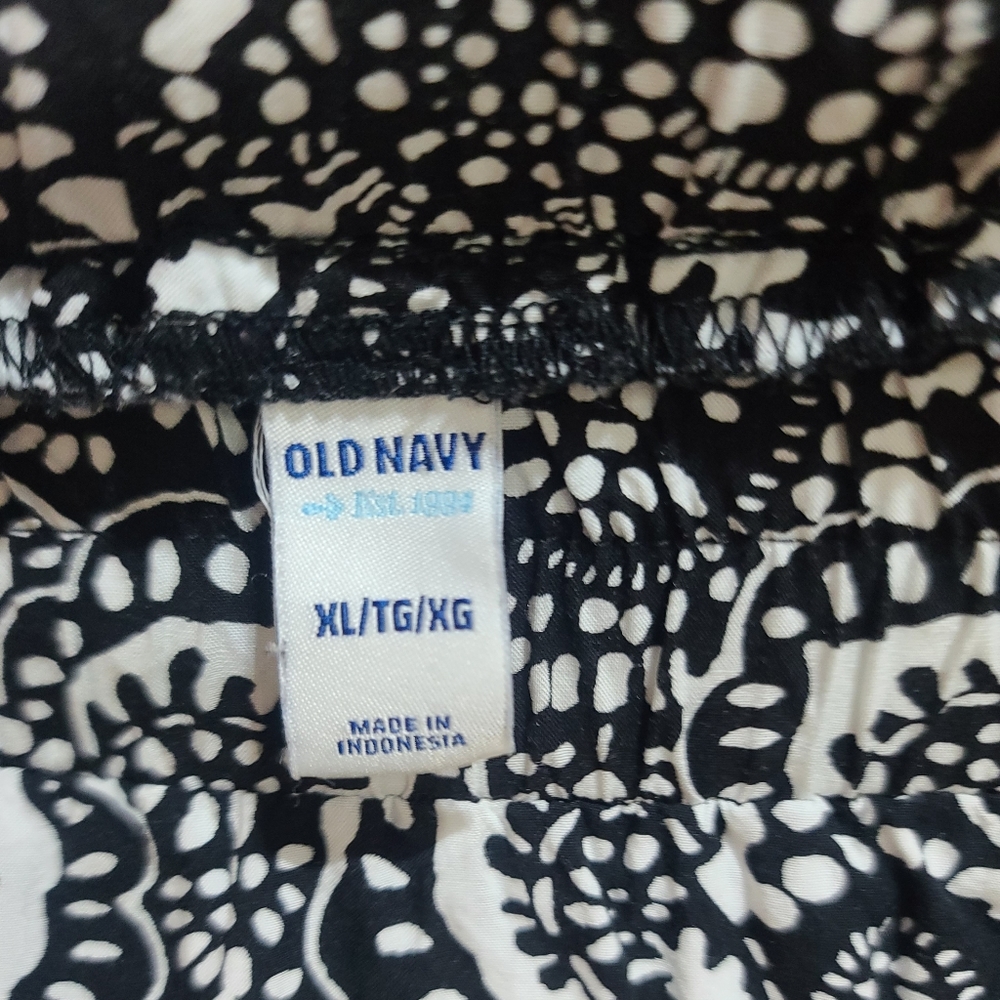 Old Navy long skirt